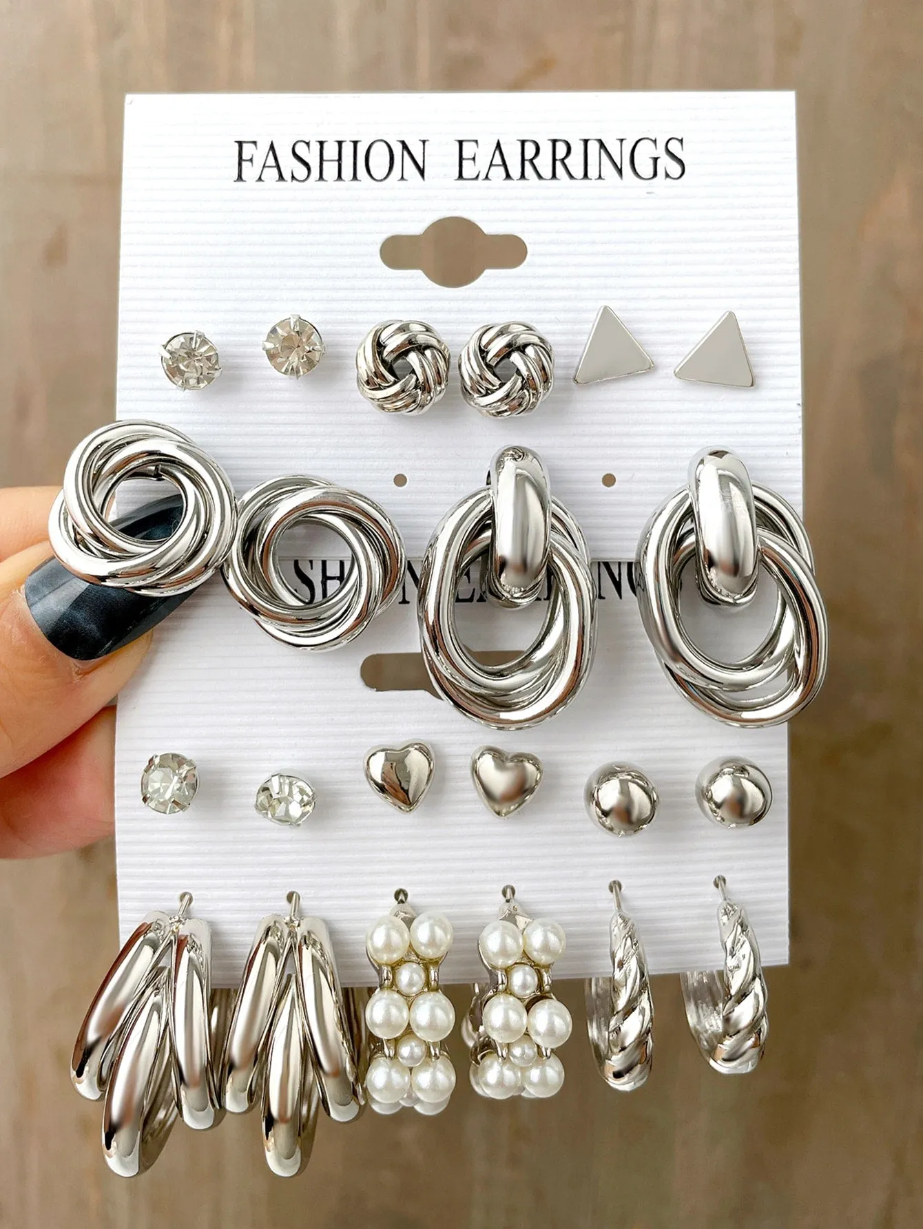 11pairs Faux Pearl Decor Earrings