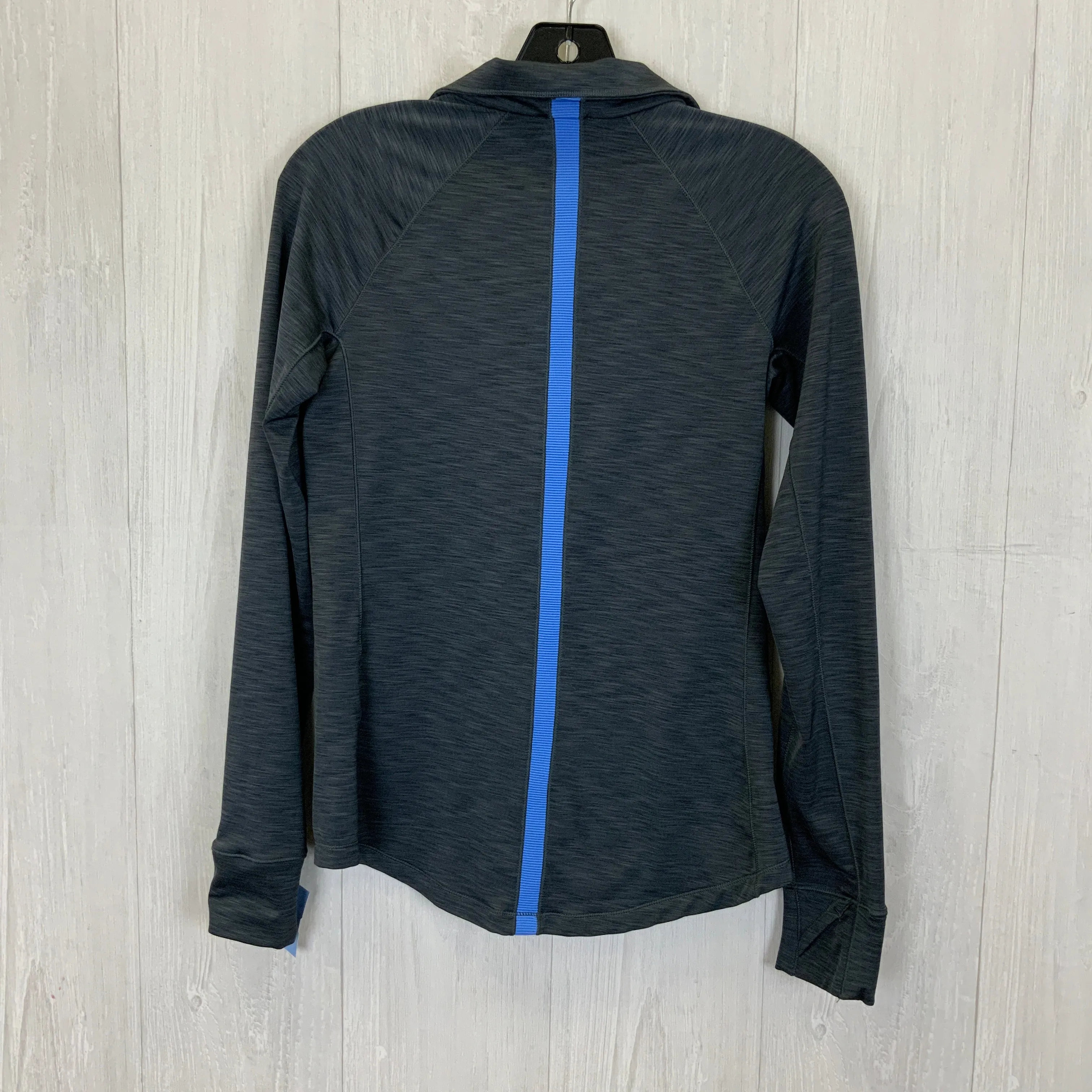 Athletic Top Long Sleeve Collar By Under Armour  Size: S