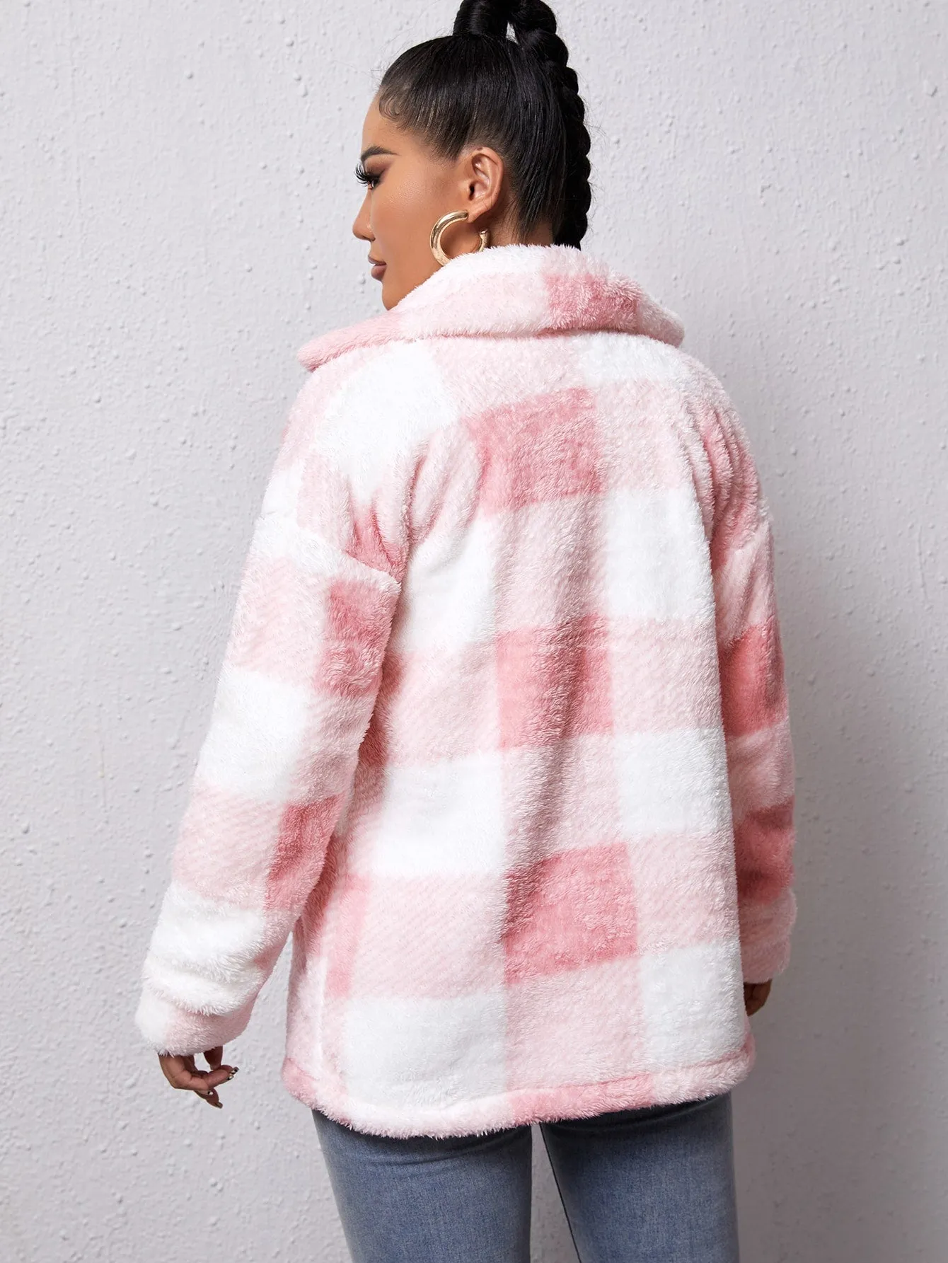 Buffalo Plaid Print Pocket Patched Fleece Coat