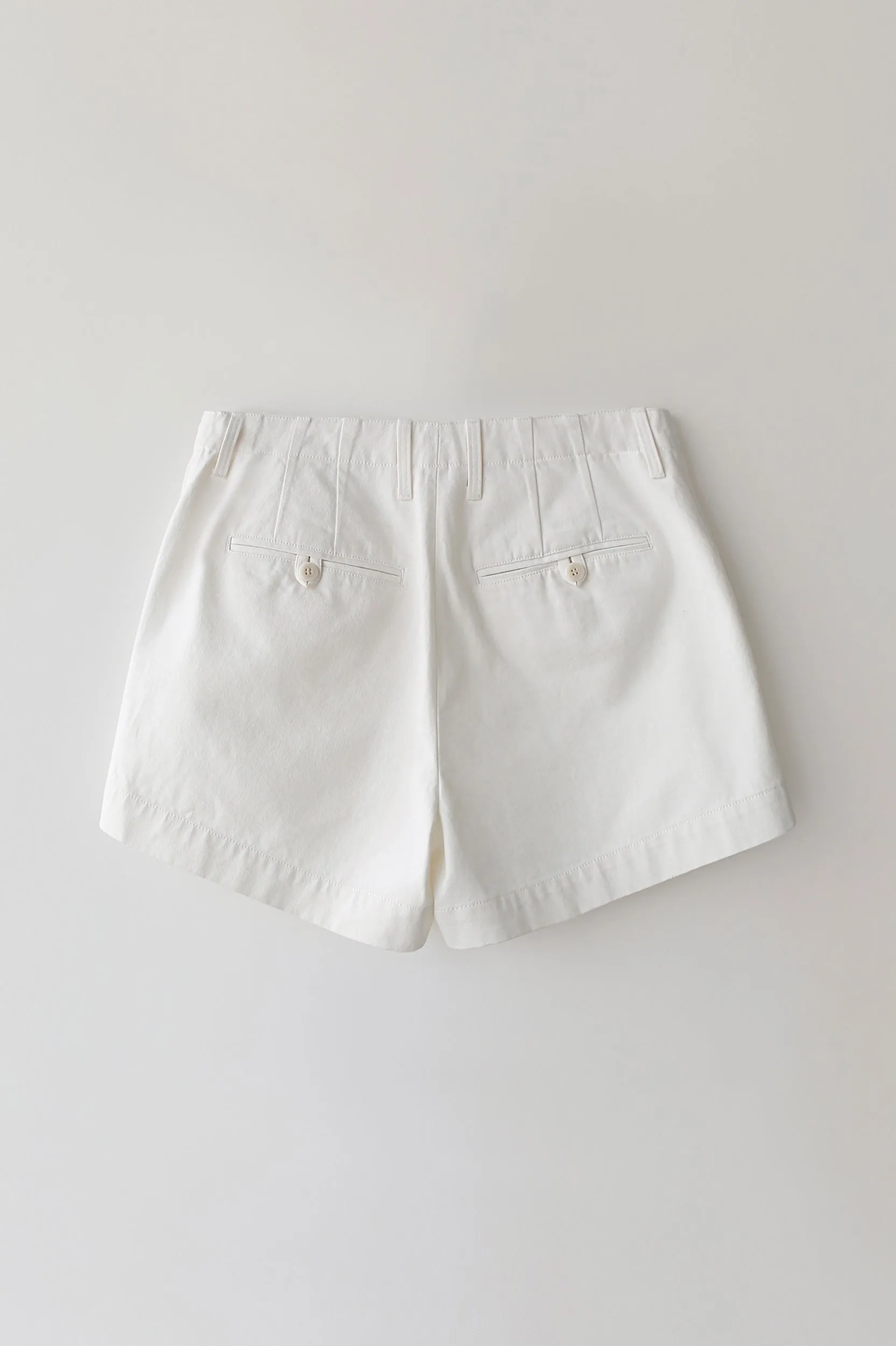 Chino Mini Cotton Short in White