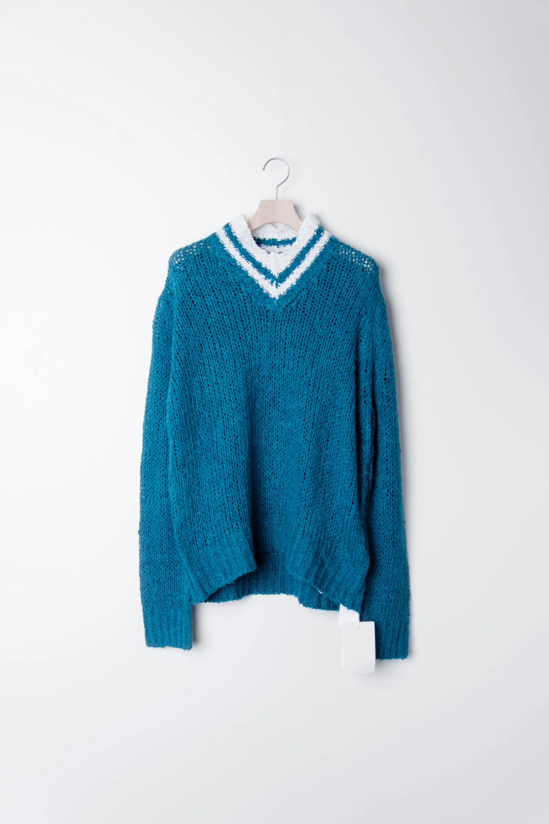 Knit V-Neck Sweater Bright Blue JSMU751018