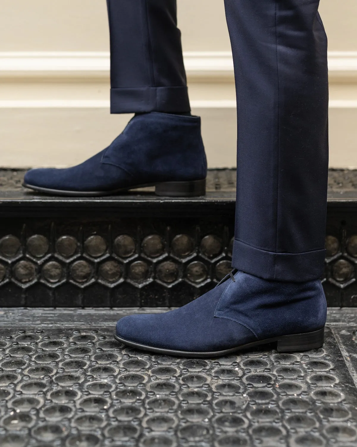 The Newman Chukka Boot - Midnight Blue Suede